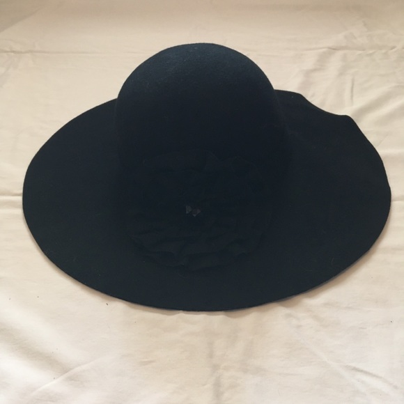 Cynthia Rowley Black Wool Floppy Hat - Picture 2 of 6